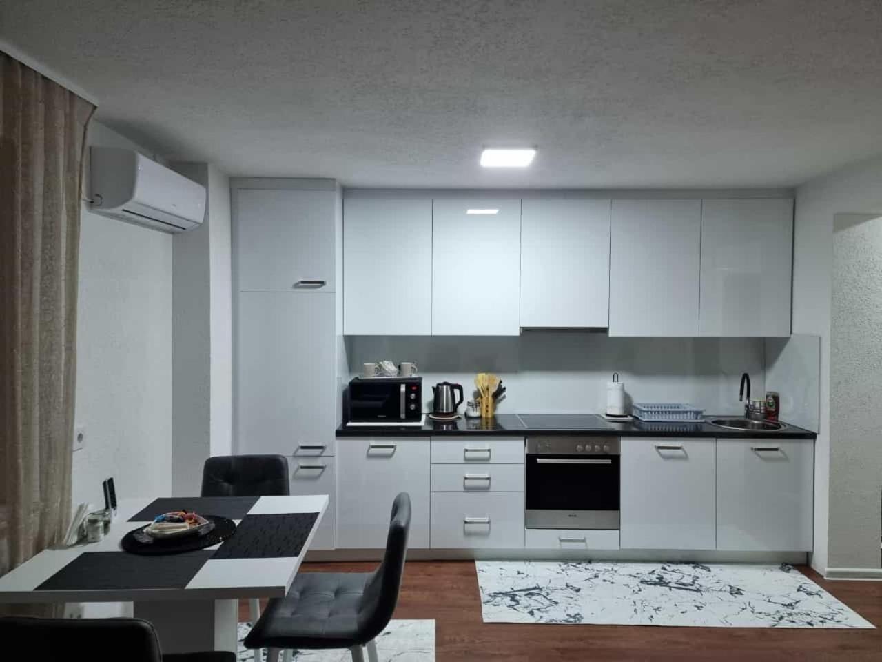 Apartments Four Seasons Saraievo Exterior foto